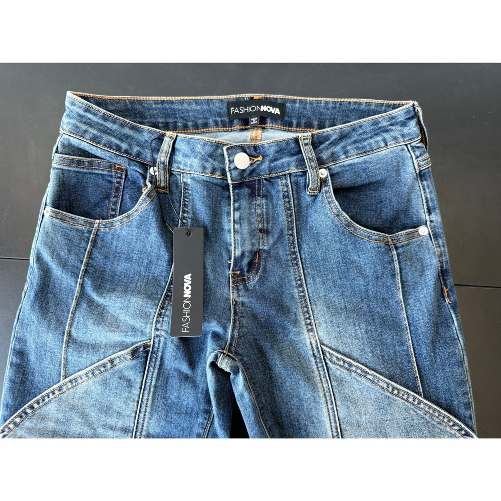 Fashion Nova Lay Low Rise Stacked Slim Straight Leg Jeans Dark Wash 9 NWT New - Picture 4 of 11